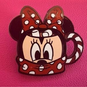 Minnie Mouse Hot Cocoa Pin